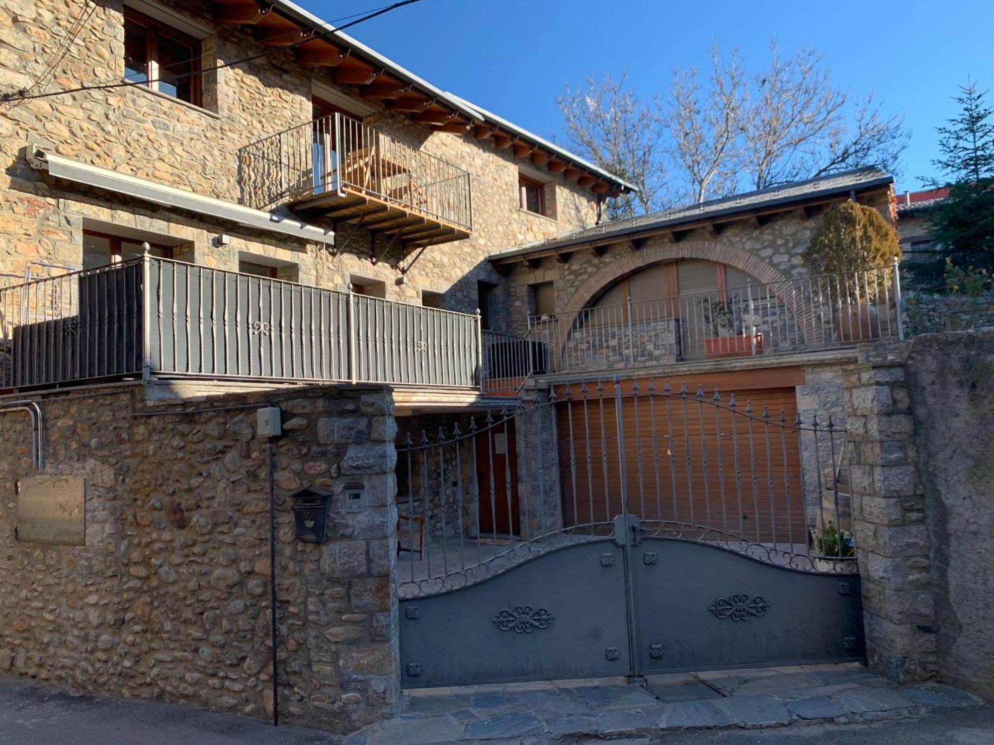 Apartaments Cal Bertran Bellver De Cerdanya Esterno foto